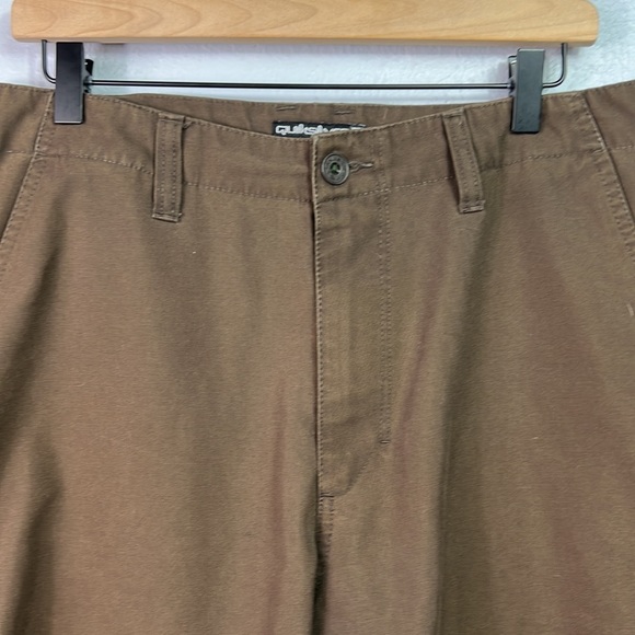 Quiksilver Brown Flat Front Shorts 32 - Picture 2 of 7